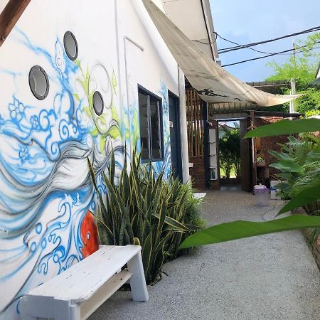 Rembulan Langkawi Guesthouse Pantai Cenang  Exteriör bild